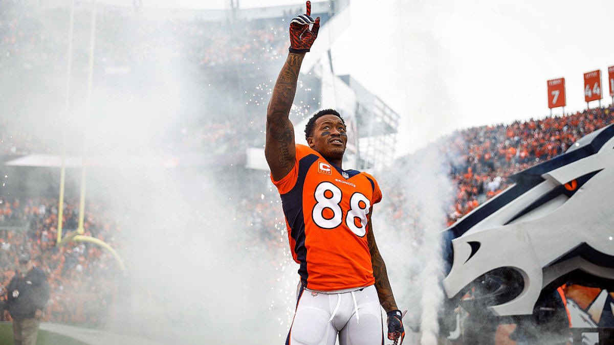 EliteSutton's tweet photo. Rest easy Demaryius Thomas, you were one of my favourite players to watch as a bronco 🧡💙 https://t.co/MkWeU3A8Ww