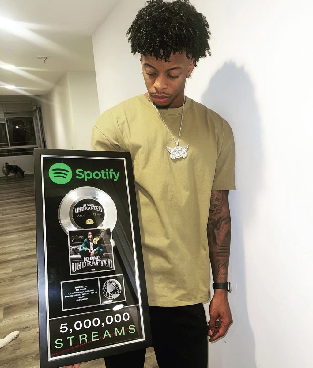 SeriousGomes's tweet photo. thankful for all the birthday wishes. Thank you god for allowing me to still be here 🤞🏽 https://t.co/kaIlEw5R4h
