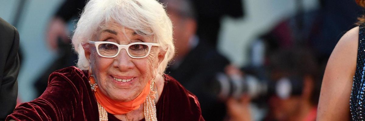 zazoomblog's tweet image. Addio a Lina Wertmuller ha segnato la storia del cinema - #Addio #Wertmuller #segnato #storia zazoom.it/2021-12-10/add…