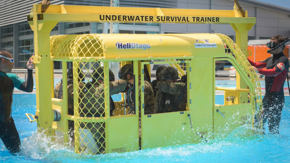 New Zealand Army tweet media