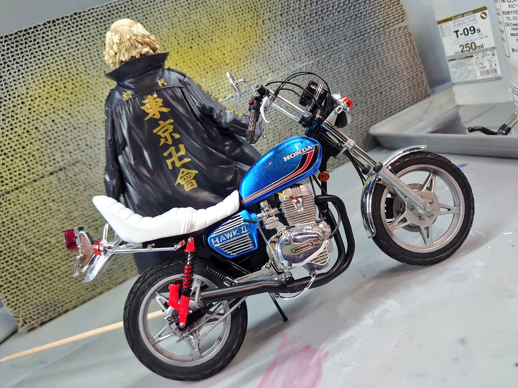 マイキーのバブではないけども🙄 #マイキーのフィギュアとバイクプラモ