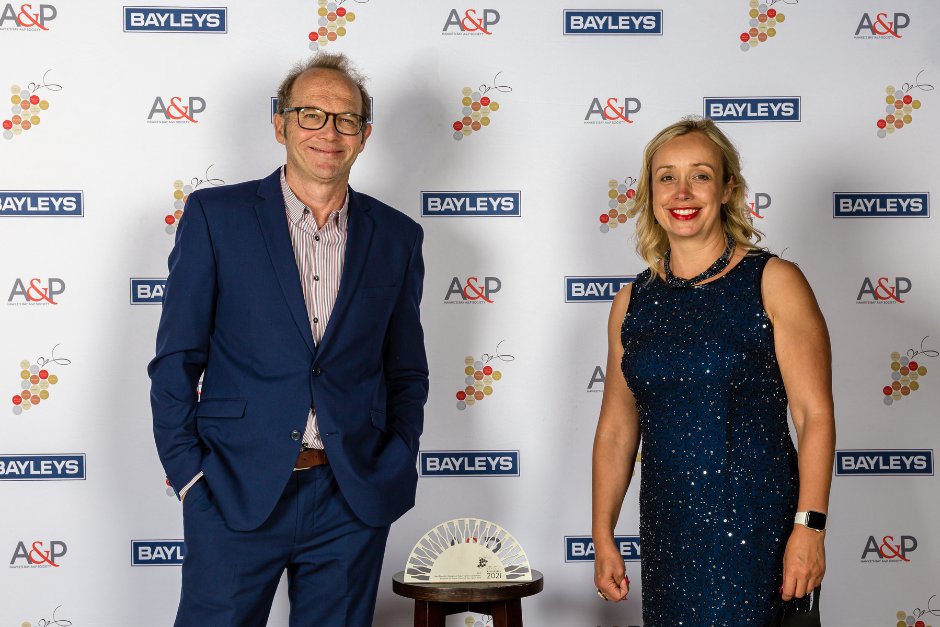 The winner of the No9 Champion Red Blend, Cabernet Sauvignon Dominant for 2021 was iElephant Hill Stone Cabernet Sauvignon 2018
#HBWineAwards #HBWine #LoveHBWine #CelebrateHBWine #HBWineStyle #CabernetSauvignon