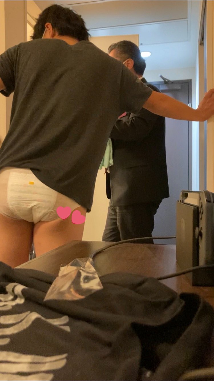 tumbex トイレ  / X