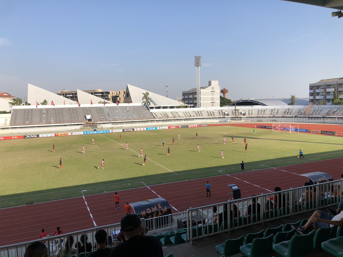 Lee Jones tweet media