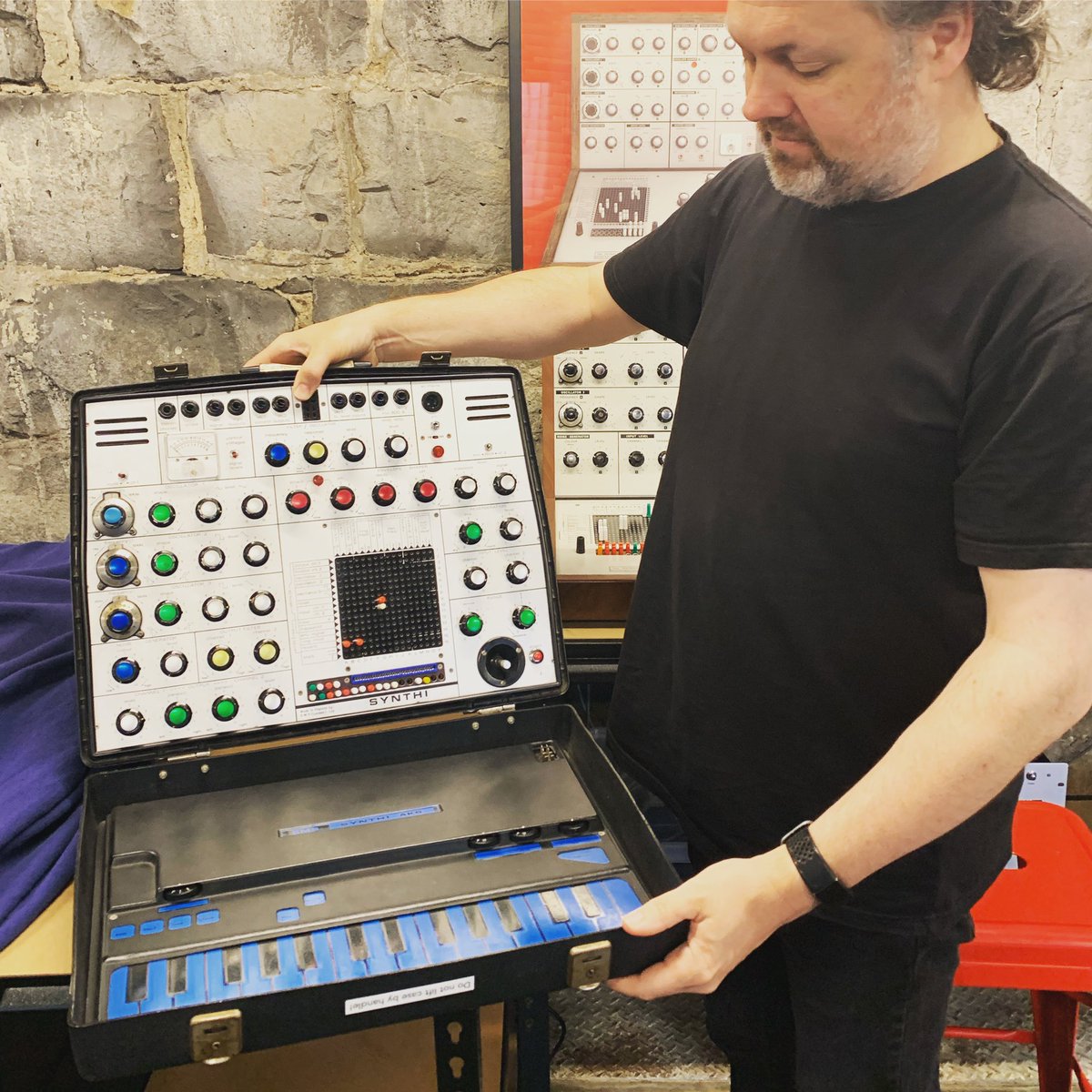 SWLLEN3's tweet image. Yesterday our EO Emily took a wander round Melbourne Electronic Sound Studios with co-founder Byron Scullin. So excited to be delivering the South West MESS student intensive next year!