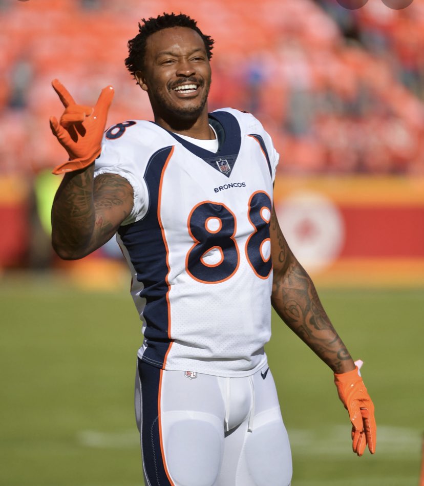 DirtyDsanch3's tweet image. If you’re going to the game Sunday, or watching at home, pull out your old D.T jersey’s #RIPDT