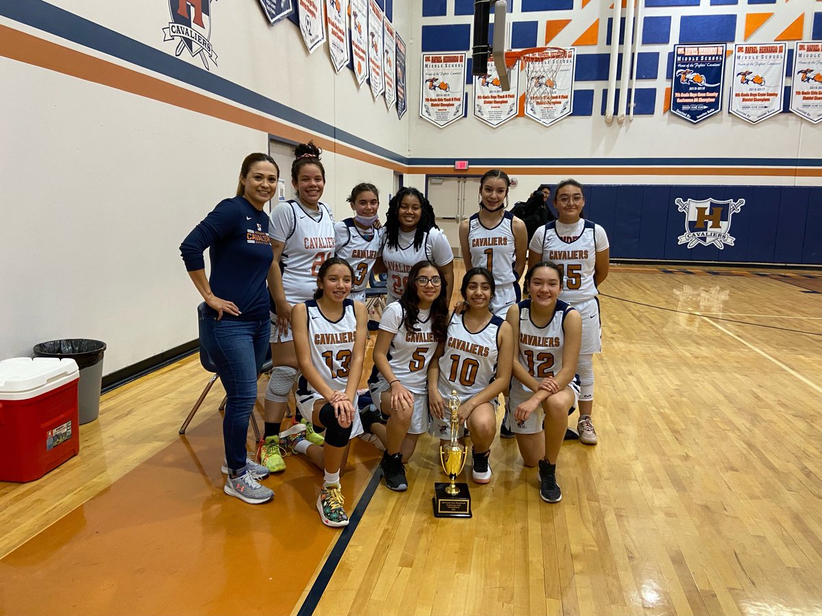 Jennifer Bello tweet media