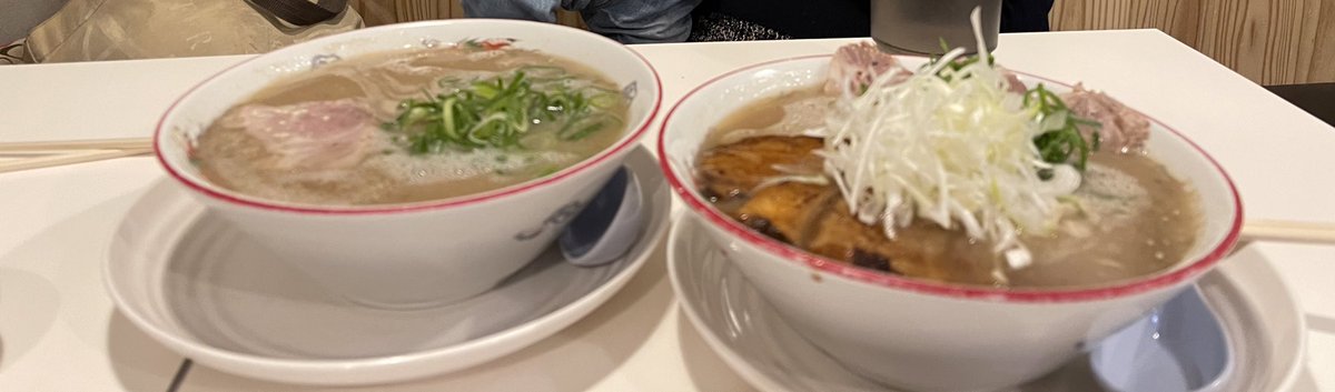 新横のラー博に行きました。ラーメンを三杯食べました。死ぬほど麺欲を満たせました…美味かった… 