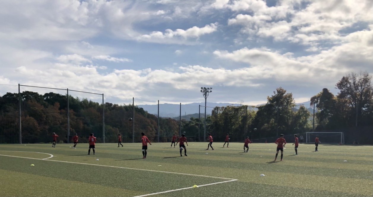 ロアッソ熊本 Official ジュニアユース ロアッソ熊本ジュニアユース は 高円宮杯 Jfa 第33回全日本u 15サッカー選手権大会 に出場するため 今朝フェリーで大阪に到着しました 試合前日トレーニングで関西医療大学のサッカーグラウンドをお借り