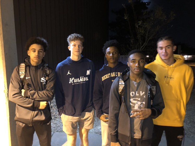 Baller 🚨 🚨!!!! At the Edmond Open Jayden Cincotta, Ethan Brady, Sebastian Perry, Kaysen Gipson and Kai Simpson! <a href="/CincottaJayden/">Jayden Cincotta</a> <a href="/ethan_brady34/">Ethan Brady</a> @sebdaboss7 <a href="/kaysen_gipson/">Kaysen Gipson</a> @kaisimpson_20  #friends #TeamRUN4L