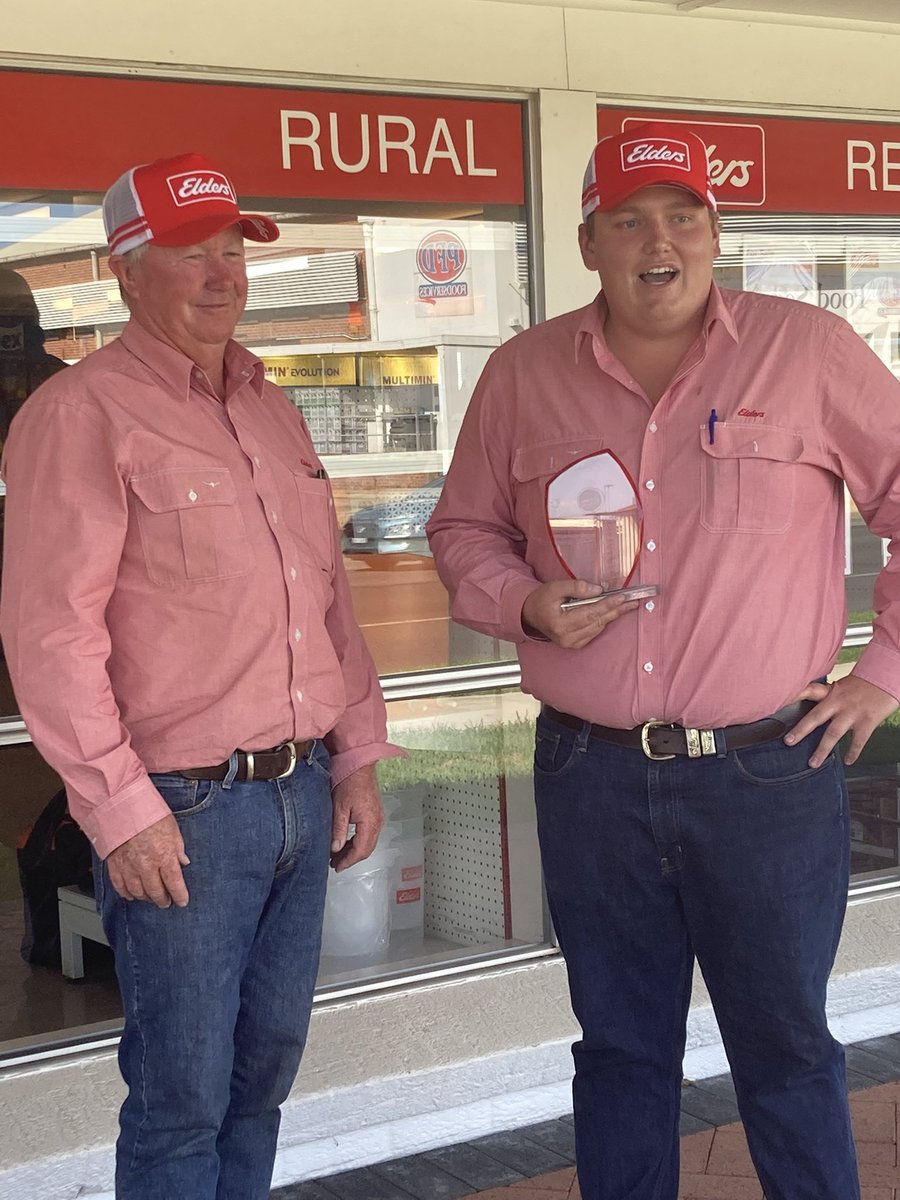 RPAgronomy's tweet photo. Big congratulations to Inverell’s Justin Oakenfull winning the Inaugural @EldersLimited Trainee Of The Year Award today!!🎉🎉
#winning #livestock #Inverell https://t.co/K9LFyLjxIn