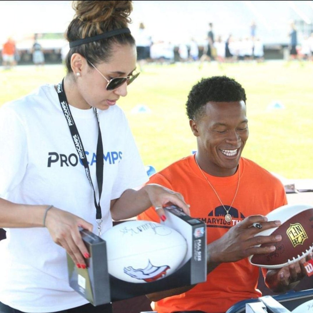 JLob424's tweet image. RIP to one of my favorite Denver Broncos ever and really just a solid guy! Was down to earth and always showed love, had the best camps to volunteer at! #BroncosCountry #RIPDT