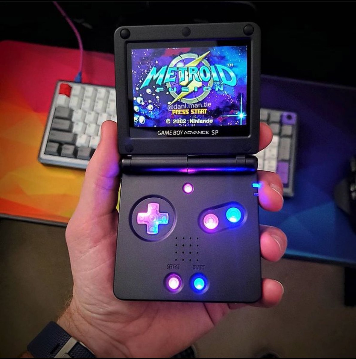 ShamFoncha's tweet photo. Our main aim @phantasmachain ,is to use our Smart functionalities to help drive #NFTGaming, #cryptoart, #nftphotography, #nftmusic, #openworlds and the #metaverse. What do you want to build on #Phantasma today?
$SOUL $KCAL #GameFi #ConnectCreateControl https://t.co/EuIcKANLd2 https://t.co/HWeZSZcaDG