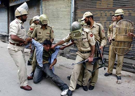 TariqNaqash's tweet photo. On #InternationalHumanRightsDay we urge the @UN &amp; the intl community to take stock of the war crimes being committed by brute forces with impunity in the internationally acknowledged disputed territory of #Kashmir under #India's illegal occupation.
Actions speak louder than words https://t.co/520bHSl7B4