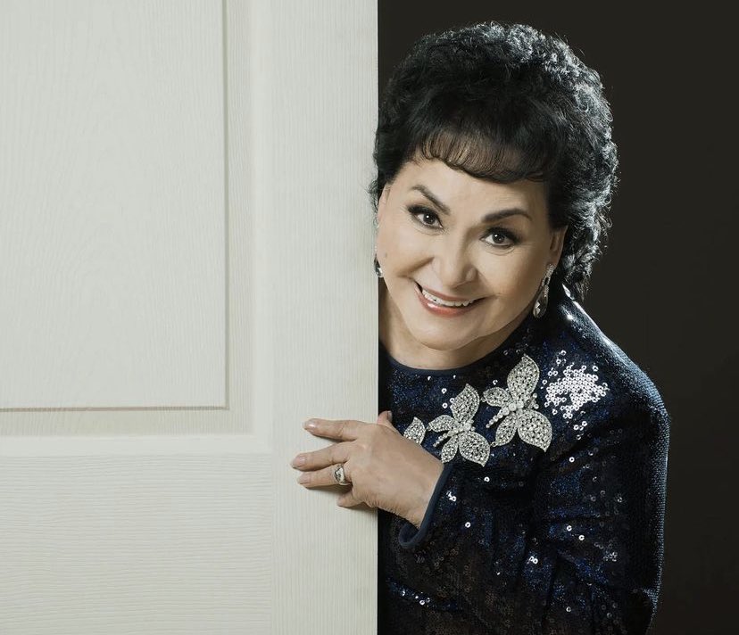 No1twone's tweet photo. No wee noweee Carmen Salinas noooooooooo https://t.co/WlyndqgSVH