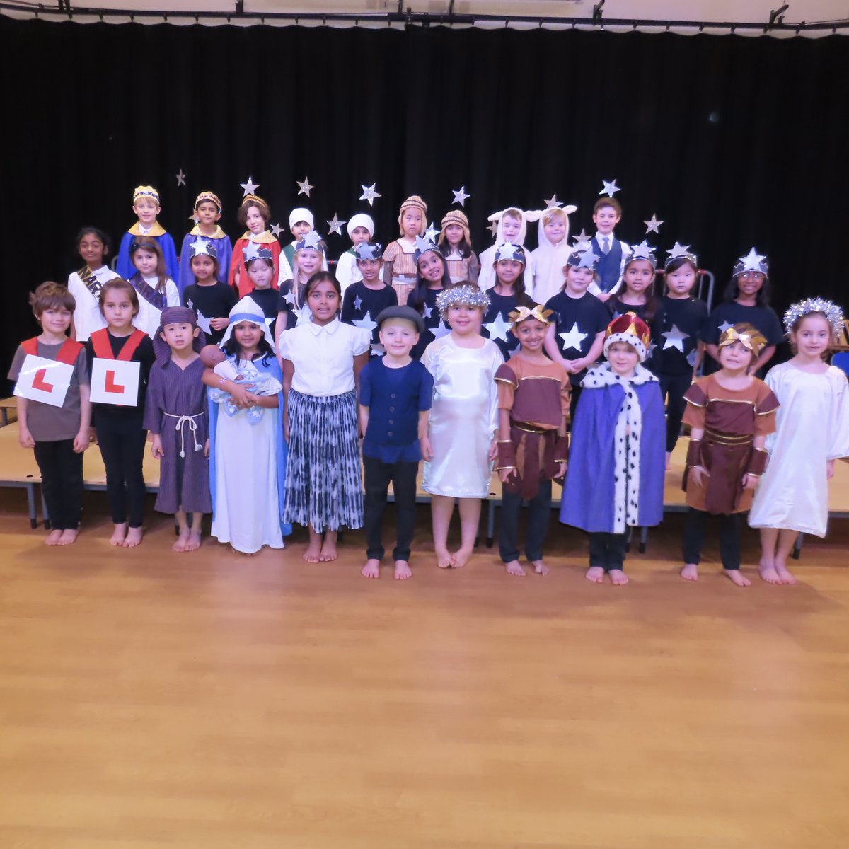 chigwellschool's tweet photo. 'Tis the season' for our Pre Prep Nativity plays. Each class presented a different take on the traditional first Christmas story. Each charming, well performed and well received by parents, classmates and staff. #ChigwellSchool #ChigwellPrePrep #NativityPlays https://t.co/84KFufgOTR