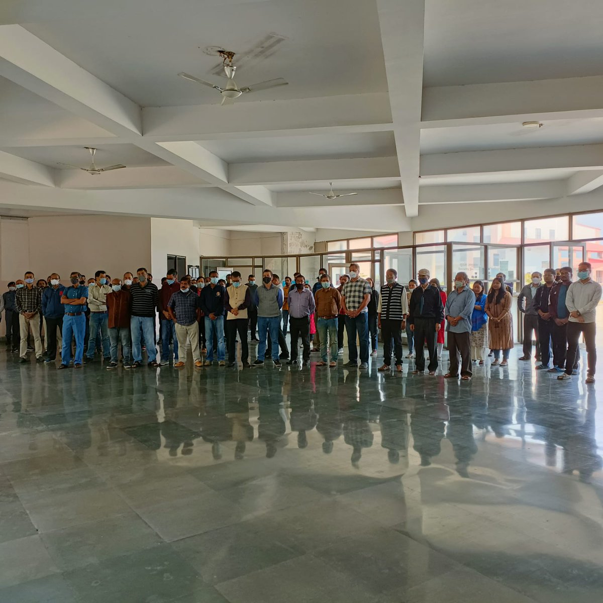 IITGuwahati's tweet photo. IIT Guwahati is deeply saddened at the demise of #CDSGeneralBipinRawat, his wife and other defence personals. A condolence meeting was held at @IITGuwahati where @DirectorIITG @SITHARAMtg paid tributes to Late #GeneralBipinRawat and other departed souls. https://t.co/EnHvY4ECyO