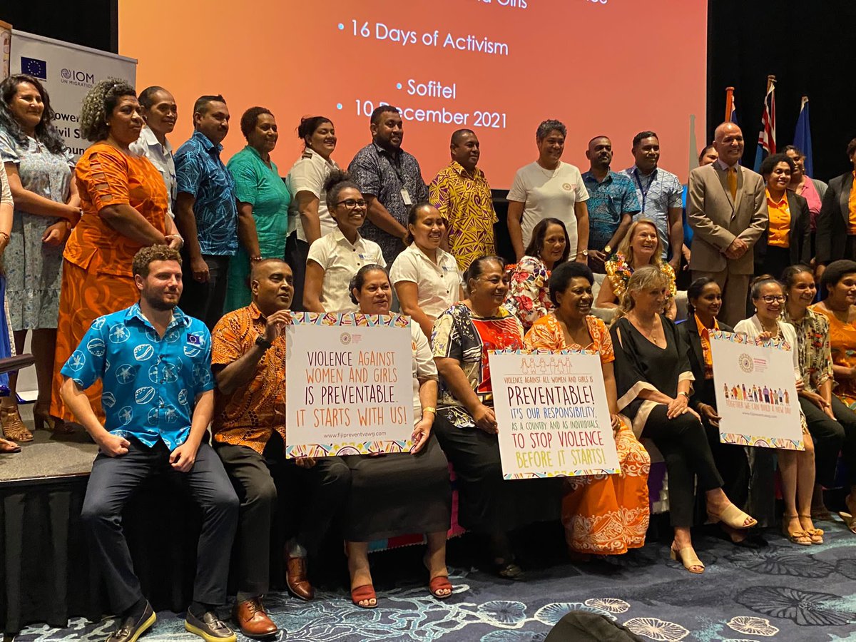 Honored to join Hon Minister Akbar to conclude #16DaysofActivism2021 in Nadi, Fiji.

A day filled with heartwarming stories by amazing people. 

Campaign must go on!

#HumanTrafficking #GenderBasedViolence