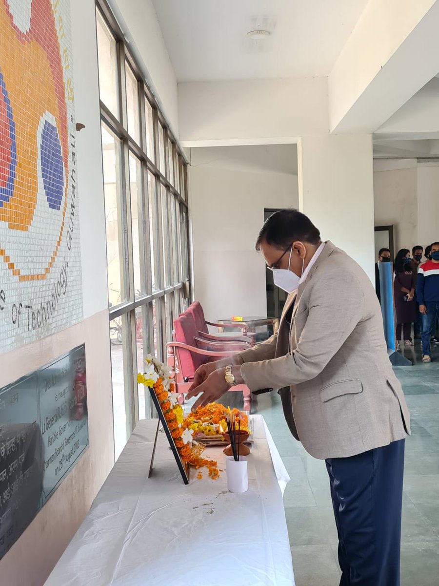 IITGuwahati's tweet photo. IIT Guwahati is deeply saddened at the demise of #CDSGeneralBipinRawat, his wife and other defence personals. A condolence meeting was held at @IITGuwahati where @DirectorIITG @SITHARAMtg paid tributes to Late #GeneralBipinRawat and other departed souls. https://t.co/EnHvY4ECyO