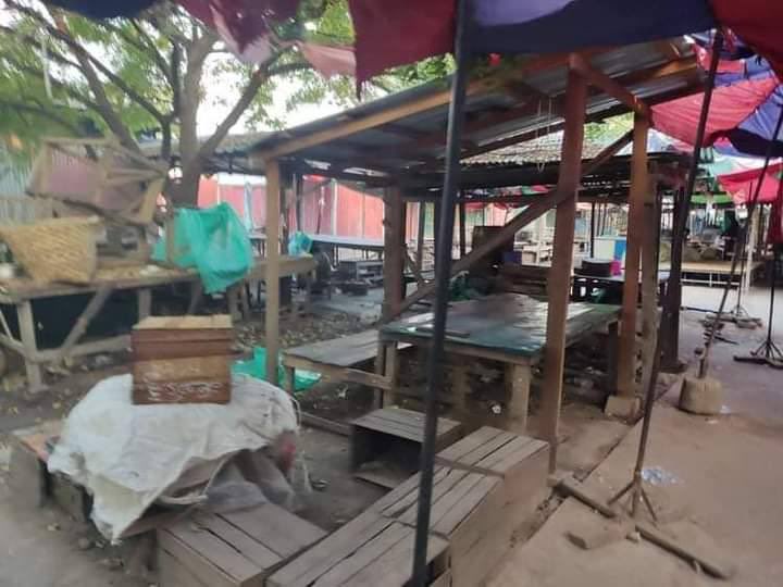 dr_acn's tweet photo. The Plaik Market in Sinkaing Tsp has closed down to participate in nationwide Silent Strike on World Human Rights Day to revolt the human rights we lost under Fascist Military. #SilentStrike #OurCityOurRules #Dec10Coup  #WhatsHappeningInMyanmar https://t.co/GKoq8xYlvw