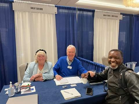 wekesa_amos's tweet photo. THREAD:

Just finished my last meeting of the day with none other than Dave Herbert and his lovely wife of Great Safari's ltd. They are veterans in this game of tourism.

In the last over 20 years of doing business has taught me many lessons among them... https://t.co/MS5QLwNwVS