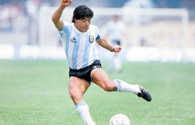 Après avoir appelé ses filles “Mara” et “Dona”, un couple appelle son fils “Diego”. Il est né en Argentine un an jour pour jour après la mort de la légende du football Diego Maradona le 25 novembre 2021.
