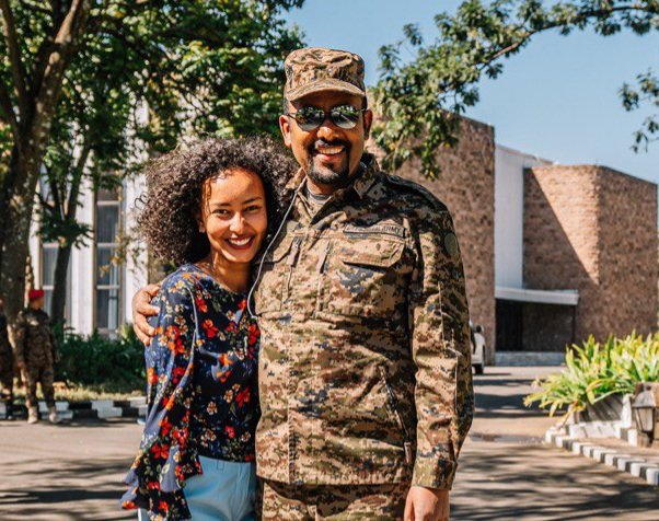 ጀግናዬን🇪🇹 አየሁት በአይኔ❤!!
እንኳን ደህና መጣህ አቢቹኮ!