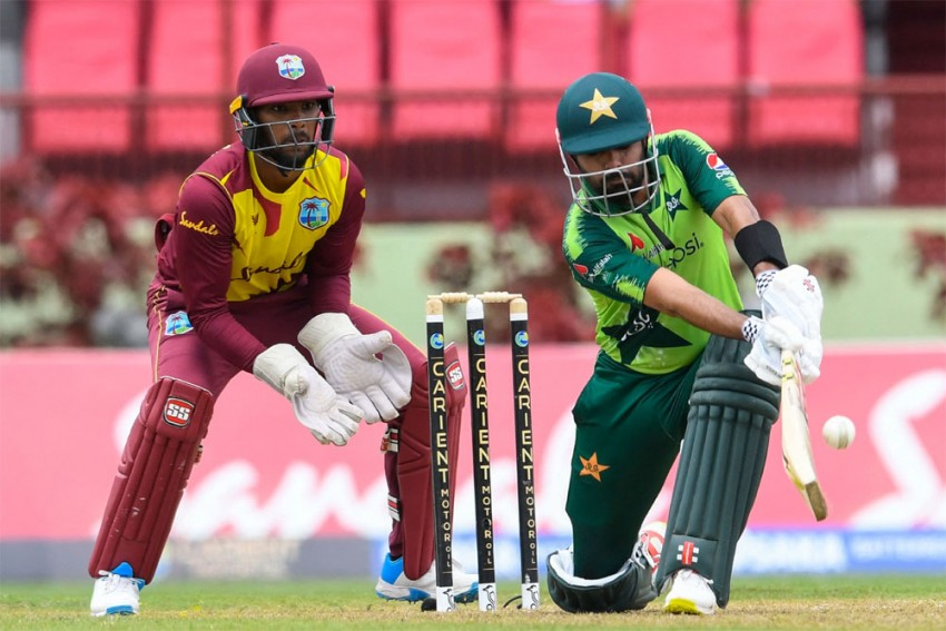 Sahil37201946's tweet photo. #PAKvWI #Pakistan and #WestIndies  live broadcast: The team led by #BabarAzam will start the favorite of the Rafale, who will have no captain #keironpollard .
Watch the #PAKvWI #Cricket Series at https://t.co/F4aZ6POlcp. #PakistanCricket https://t.co/yqdcYRFnC7