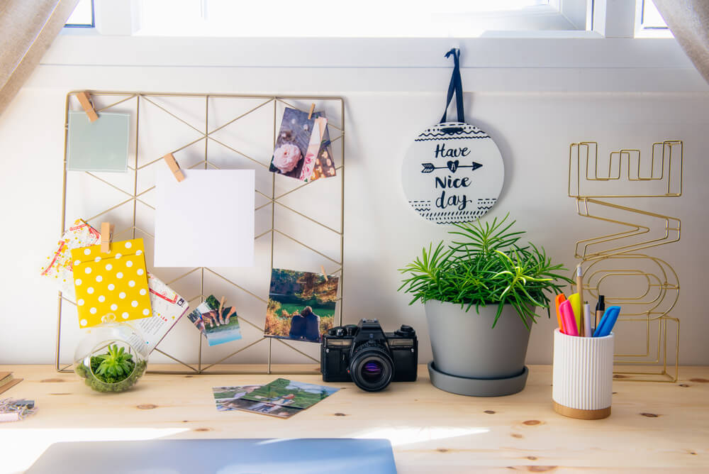 Ikwoonfijn's tweet photo. Ga je binnenkort op kamers? Uiteraard wil je wel een leuke studentenkamer inrichten. Dat lukt met onze tips!

https://t.co/Skldo8VJ6f https://t.co/scJYuTWMsi