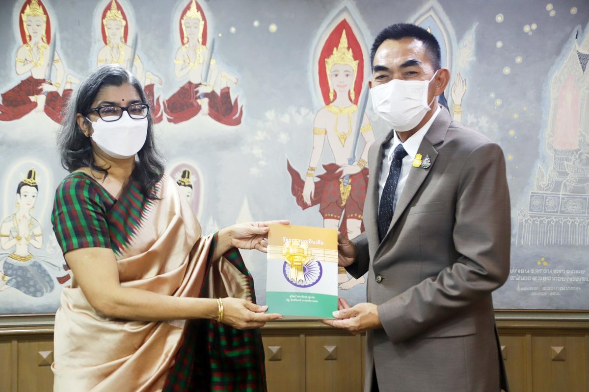 IndiainThailand's tweet photo. Amb Suchitra Durai called on the new Secretary General of the National Security Council of Thailand Gen Suphot Malaniyom yesterday. Issues of mutual interest were discussed.

@MEAIndia https://t.co/BDjHT9r8UT