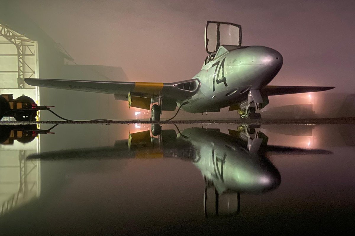 VampireWZ507's tweet image. If the cloud clears WZ507 will be flying at midday today, keep an eye out if you around Coventry #avgeek #pilot #classicjet #aviationphotography