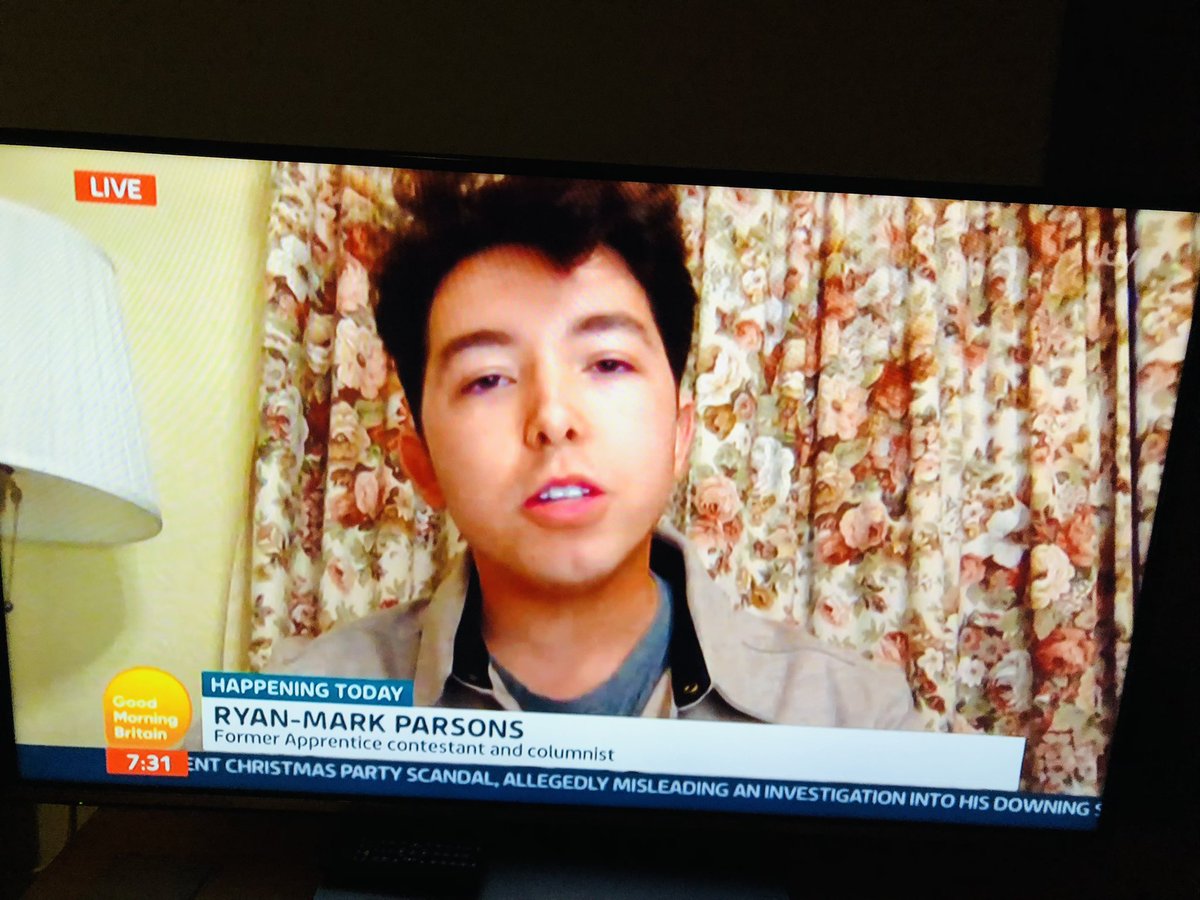 markwillow's tweet photo. @GMB why give him airtime 🤬 https://t.co/lnDmi8RXf8