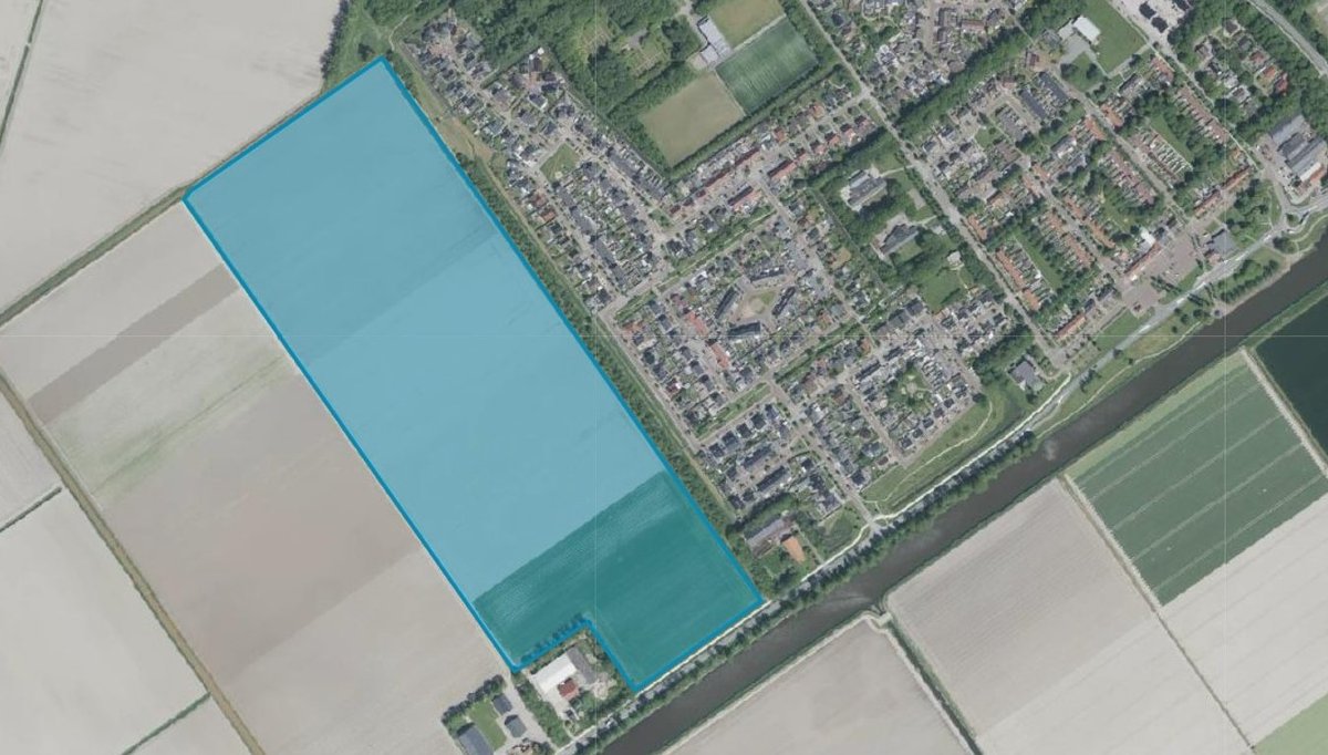 TollebeekNieuws's tweet photo. Uitbreiding woningbouw Tollebeek. Het dorp heeft in de afgelopen tijd meegedacht in de toekomstige woonbehoefte, de groeiambitie en wensen door het invullen van een enquête. Uit deze enquête bleek dat Tollebeek de ambitie heeft om te groeien. 
https://t.co/jSgLIth8d4 https://t.co/I8p1fdhQvz