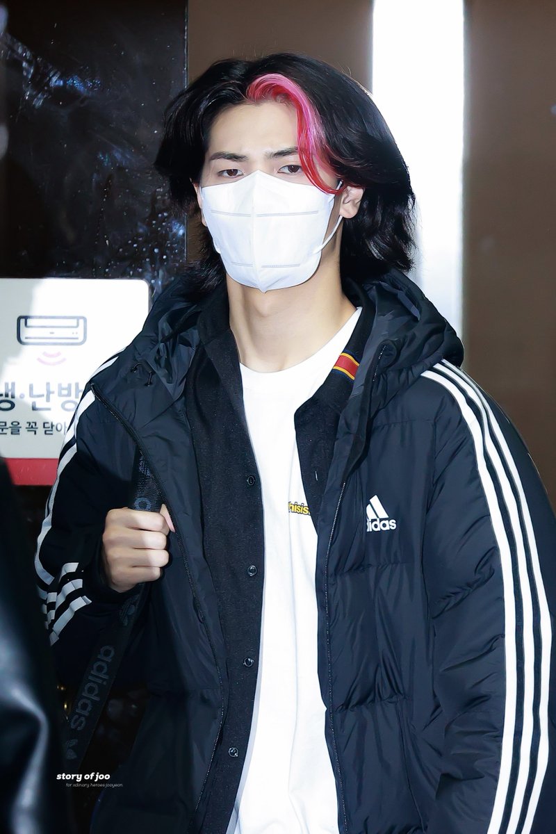 211210 [HQ]

#XdinaryHeroes #Jooyeon
#엑스디너리히어로즈 #주연