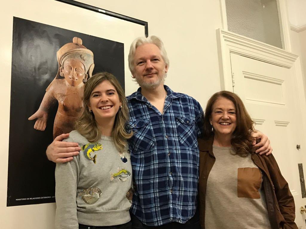 Dia de duelo para la libertad de expresión y el derecho humano a una información veraz. El gob Biden  <a href="/POTUS/">President Donald J. Trump</a> logra un fallo para extraditar a EEUU y condenar a #JulianAssange el creador de <a href="/wikileaks/">WikiLeaks</a> a 175 años de prisión por el delito de habernos revelado la Verdad. <a href="/Pontifex_es/">Papa León XIV</a>