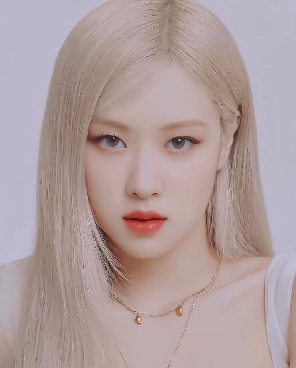Khnhmy68217475's tweet photo. #MAMAVOTE #rosé https://t.co/KRzHA0uZyZ