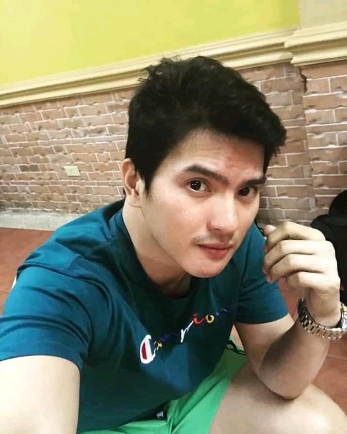 lailanieferrer1's tweet photo. walang iwanan hanggang dulo

MYGZ GRANDEST BDAY PARTY

#HapiBdayMygzMolino 
@MygzMolino https://t.co/10CsIvkXL1