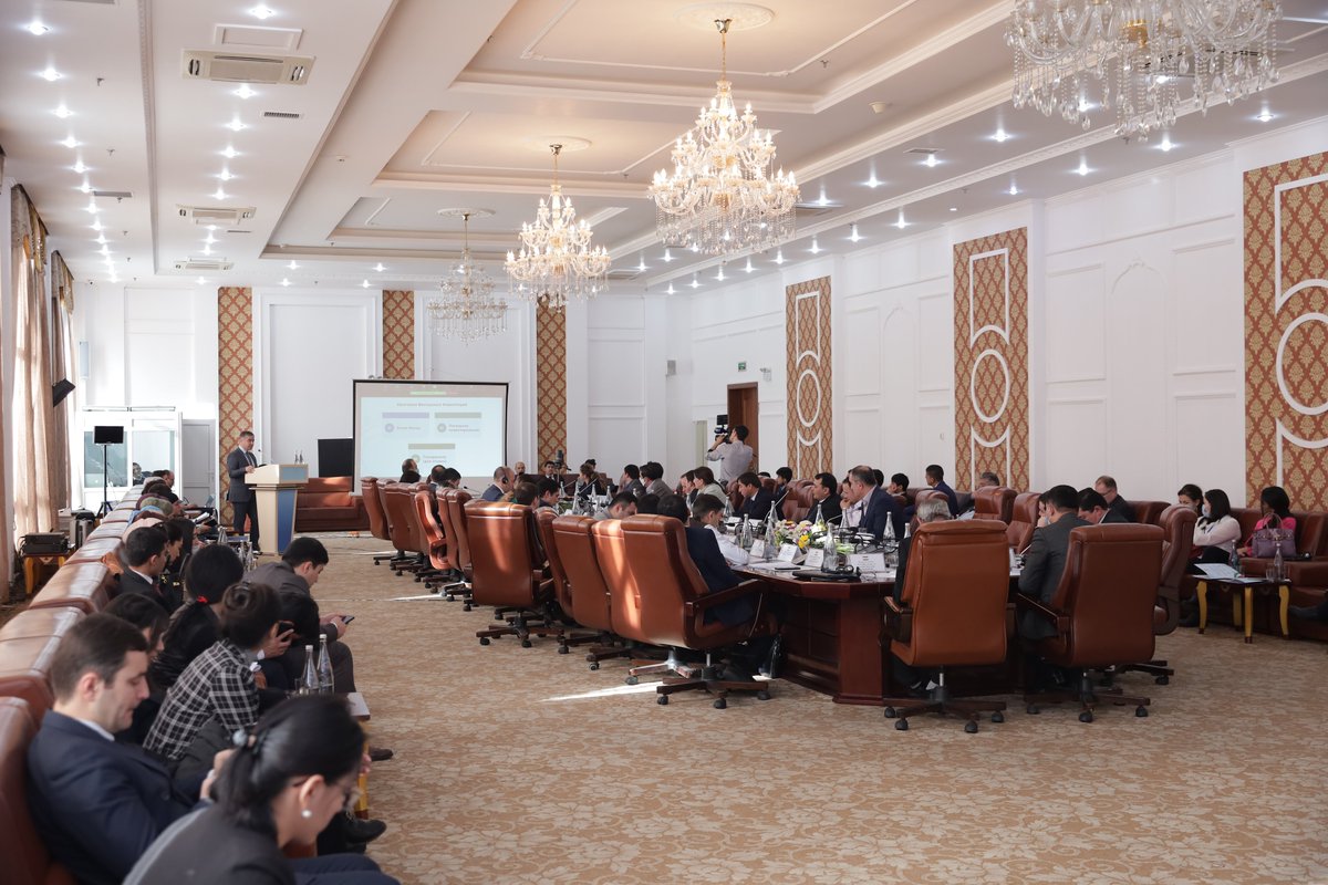 saidkhadzhaev's tweet image. @UNDPTJK jointly with partners organized platform 2 explore challenges and opportunities 4 dev of #ventureinvestment in 🇹🇯 using best international practices.