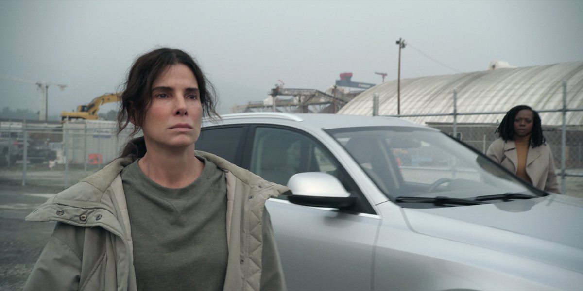 BookBea's tweet photo. Throughout the movie, most of her facial expression will be very empty (like the pic) &amp; the way she talked also calm. So when she changed it a bit in a certain situation, ouch, its like punch right to your heart :') Really love how she potrays the character 😭 The details man https://t.co/DQkPfXV6qV