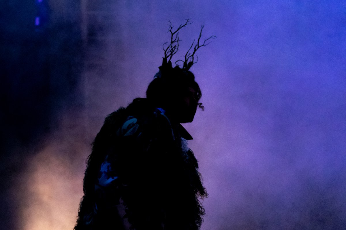 Rosetheatre's tweet photo. Something's coming...👀

Out of the shadows and into the bright lights of press night!

Break a leg to our fabulous cast, crew and creative teams for the opening night of Beauty and the Beast!❤️

Have you got your tickets yet? 

📸 @csillahphoto https://t.co/S6d96IR23k