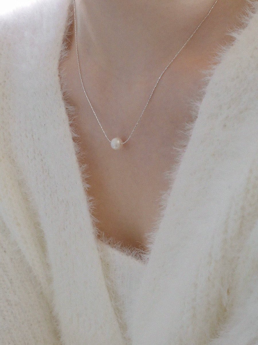 새로운 세공제품들이 업데이트 되었습니다.
천연 원석과 진주를 주로 사용한 POE라인의 신제품을 자사몰과 네이버 스토어에서 만나보세요!
12/15까지 신제품 15% 할인이 적용되며 크리스마스 전 배송을 희망하실 경우 12/16까지 주문을 마쳐주세요.

heexheegongbang.com
m.smartstore.naver.com/heexheegongbang