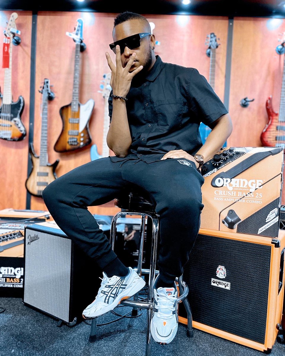 MrCashtime's tweet photo. NoFriendsInTheIndustry https://t.co/5pwiWKDw65