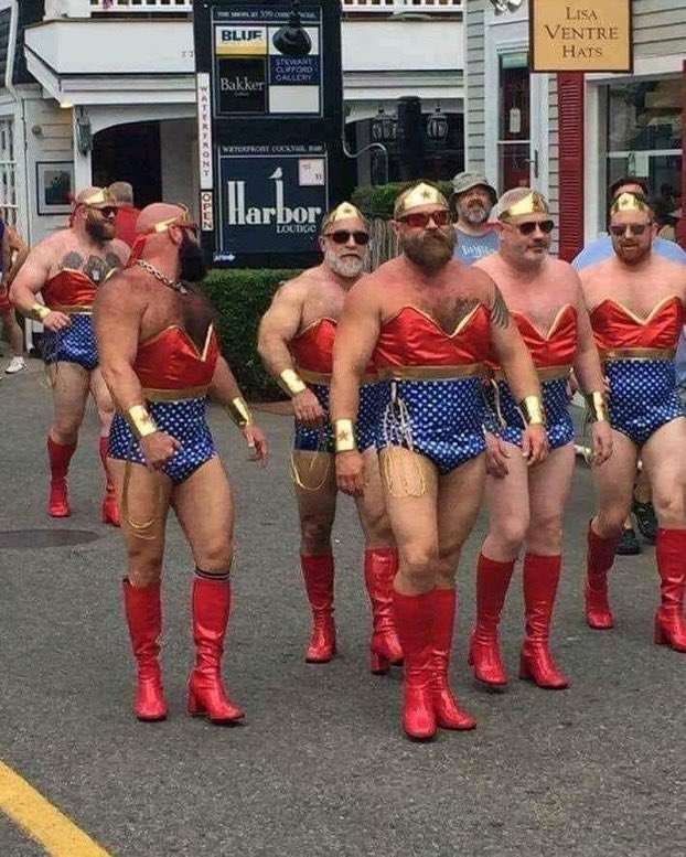 dianaprinec's tweet photo. me and the gang going to the store to get the new wonder woman video game https://t.co/9JmJv98Pff