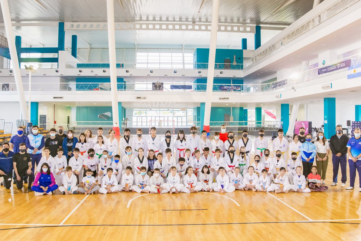 ULPSanLuis's tweet photo. #Taekwondo 🥋
El Programa YOG, que prepara deportistas para el proceso olímpico, y las Escuelas Deportivas Argentinas, en su primera jornada presencial del año en el Campus.
Más Info ➡️ https://t.co/r3tIEuP4pB
#ProgramaYOG https://t.co/cYW1fsujGL