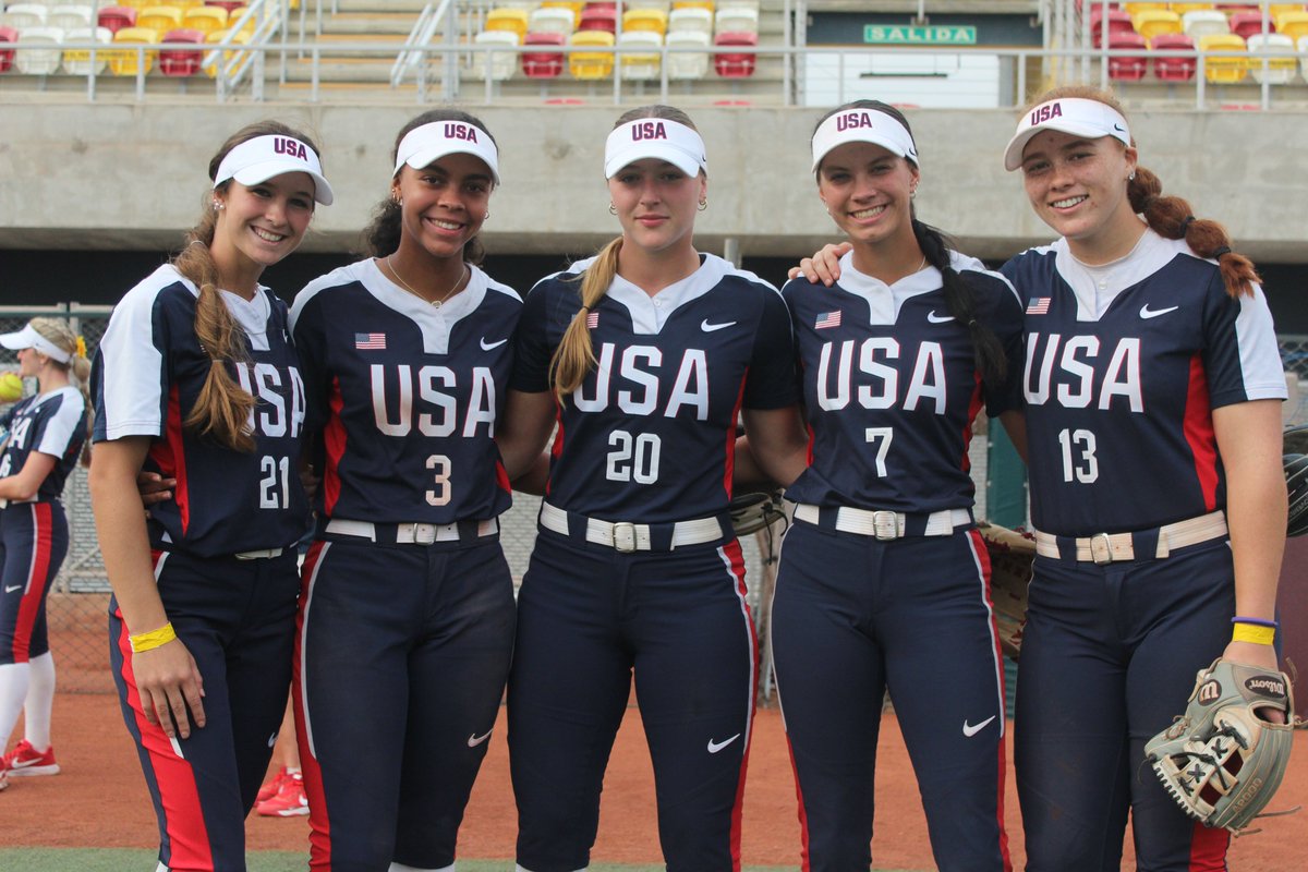 WBSCsoftball's tweet photo. 🇺🇸🏆 @USASoftball qualifies for World Championship Final

🥇🥈🥉 Chinese Taipei secures a spot in medal games

Check the details, here: https://t.co/VhDKfwLbyS https://t.co/W8y8ilEjg5