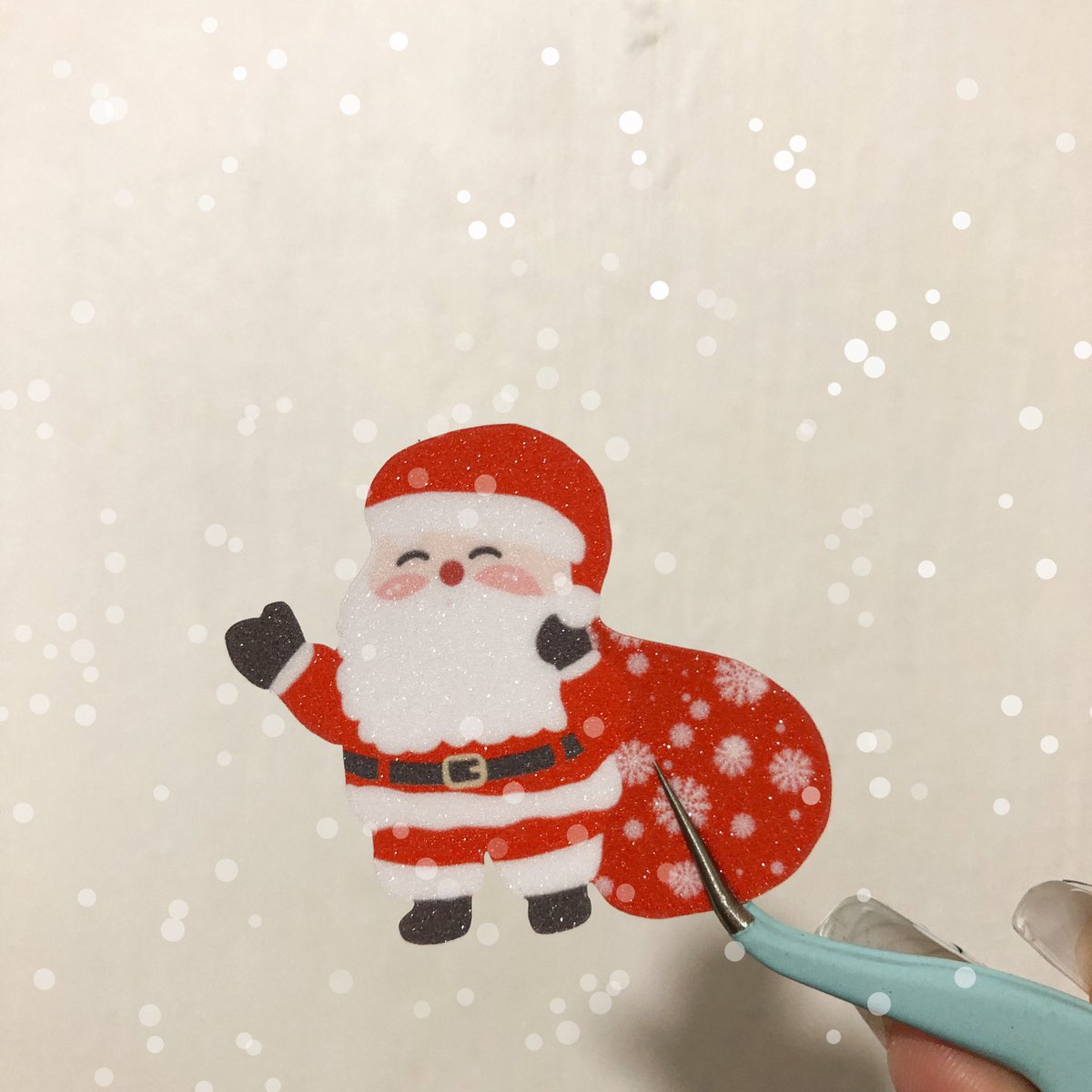 sketchyriceball's tweet photo. holiday season design drop🎄

2 nee designs for the first half of december:

• candy cane deco
• christmas season deco

both in glitter finishes! 

grab yours on 12.12 on my shopee account (link in bio) https://t.co/MvWGKtoOK2