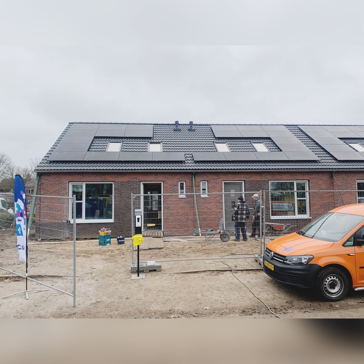 Gisteren was het kijkmoment voor #huurders van de eerste drie #energiezuinige, comfortabele en #levensloopgeschikte #woningen aan de Waardeel in #Drempt. In januari is de sleuteluitgifte. In totaal komen er 37 woningen van dit type in Drempt. Meer weten? swd.nl/projecten/drem…