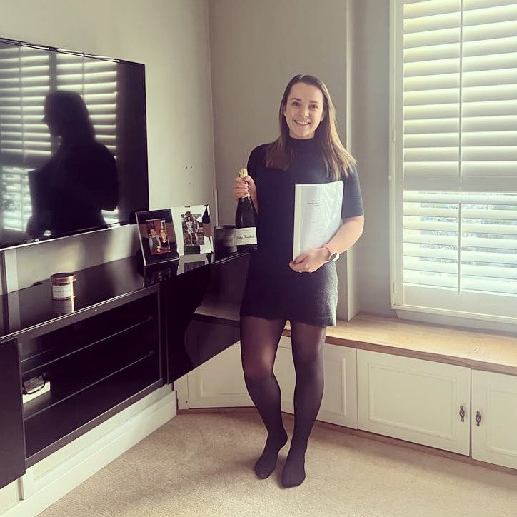 PhD viva passed with no corrections 🥳 thanks to my examiners <a href="/martllewellyn/">Martin Llewellyn</a> <a href="/sheppard_lab/">Sheppard Lab</a> for a great discussion and many interesting ideas and to my supervisors <a href="/EpicFeil_/">Ed Feil</a> <a href="/vernerj_david/">David Verner-Jeffreys</a> for all your advice and support over the last 4 years.