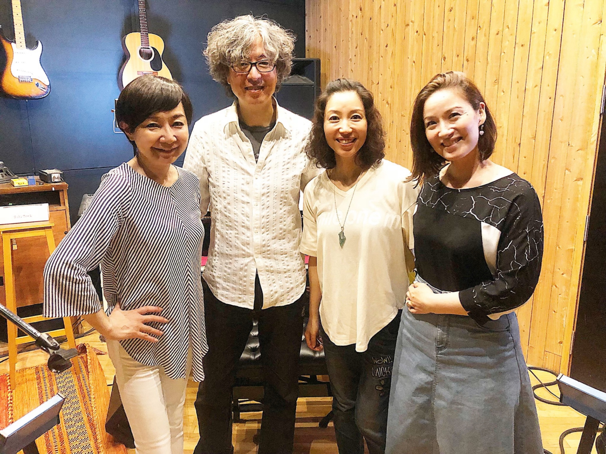 花れん そういえば 11 1スタートしたnhk連続テレビ小説 カムカムエヴリバディ 劇中曲のrecに参加させて頂いたんでした あの曲が使われるの そろそろな気が Joelle ちゃん 吉川智子 さん 花れん で１曲歌っております 音楽は 金子隆博