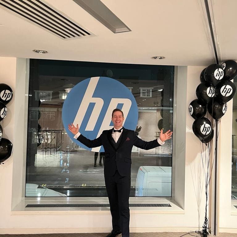 mark_davitt's tweet photo. I’m so proud of everyone across the @HP UK Print Teams.

I’m sure everyone would concur that the resilience, determination and outstanding teamwork that everyone connected with our industry has shown, since the start of the pandemic is truly inspirational. 

#thankyou #printit https://t.co/3speVauAvG